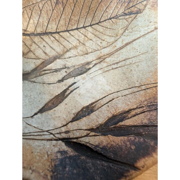 Vintage Stoneware Pottery Dish, Leaf Wall Hanging - Picture 5 of 10